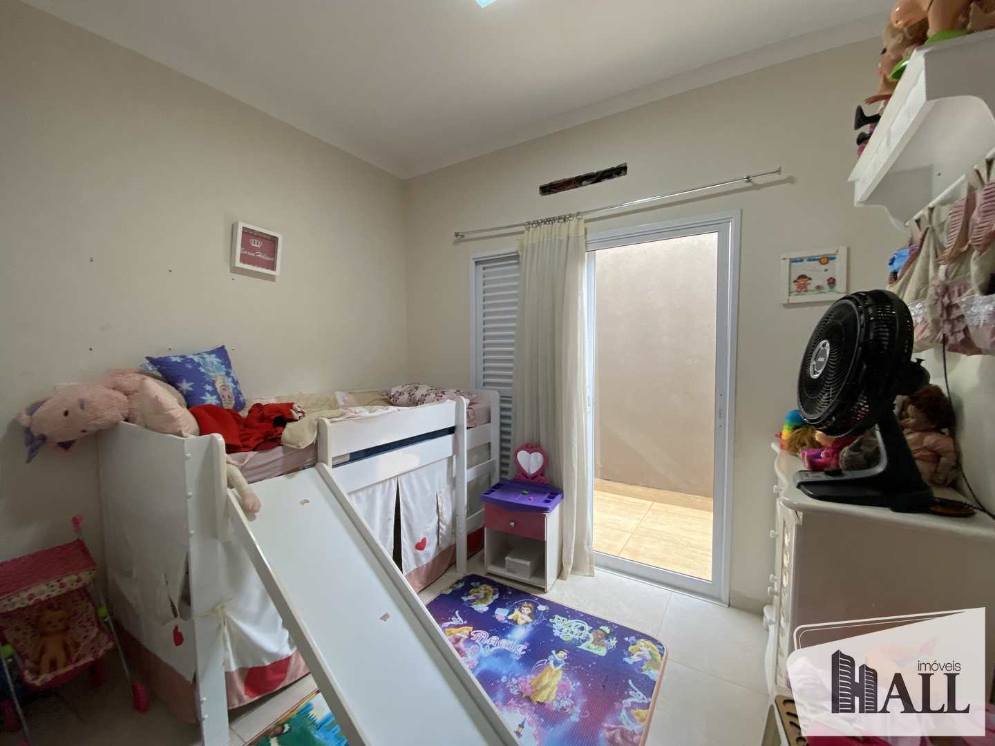 Casa de Condomínio à venda com 3 quartos, 250m² - Foto 6