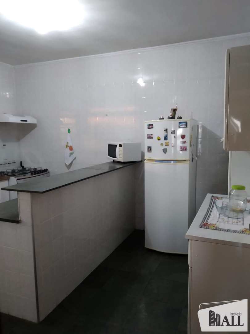 Apartamento à venda com 3 quartos, 110m² - Foto 8