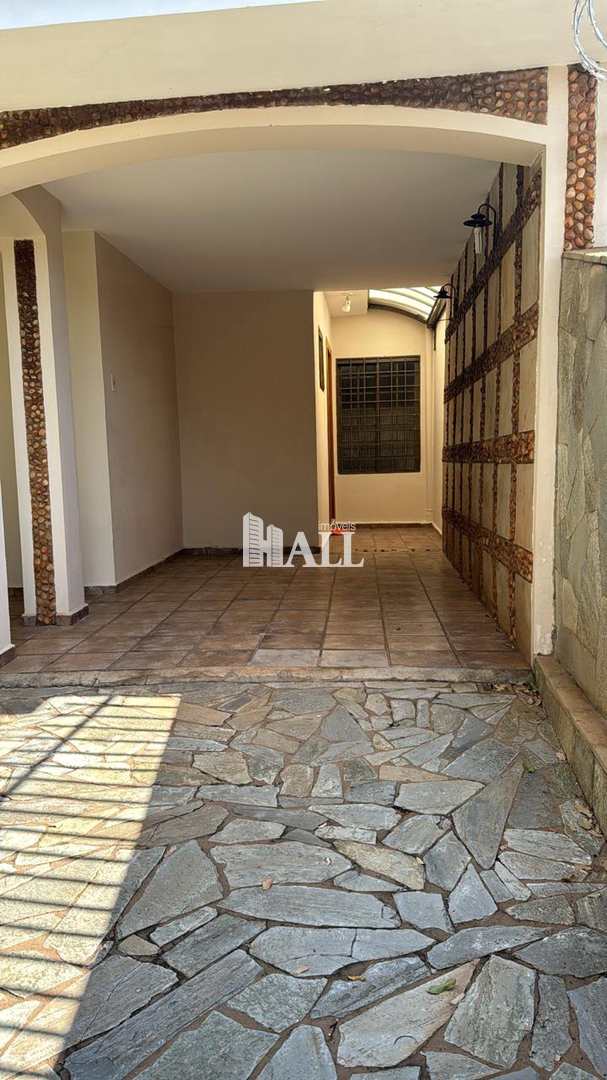 Casa com 4 quartos à venda, 250m² — foto 10 de 18