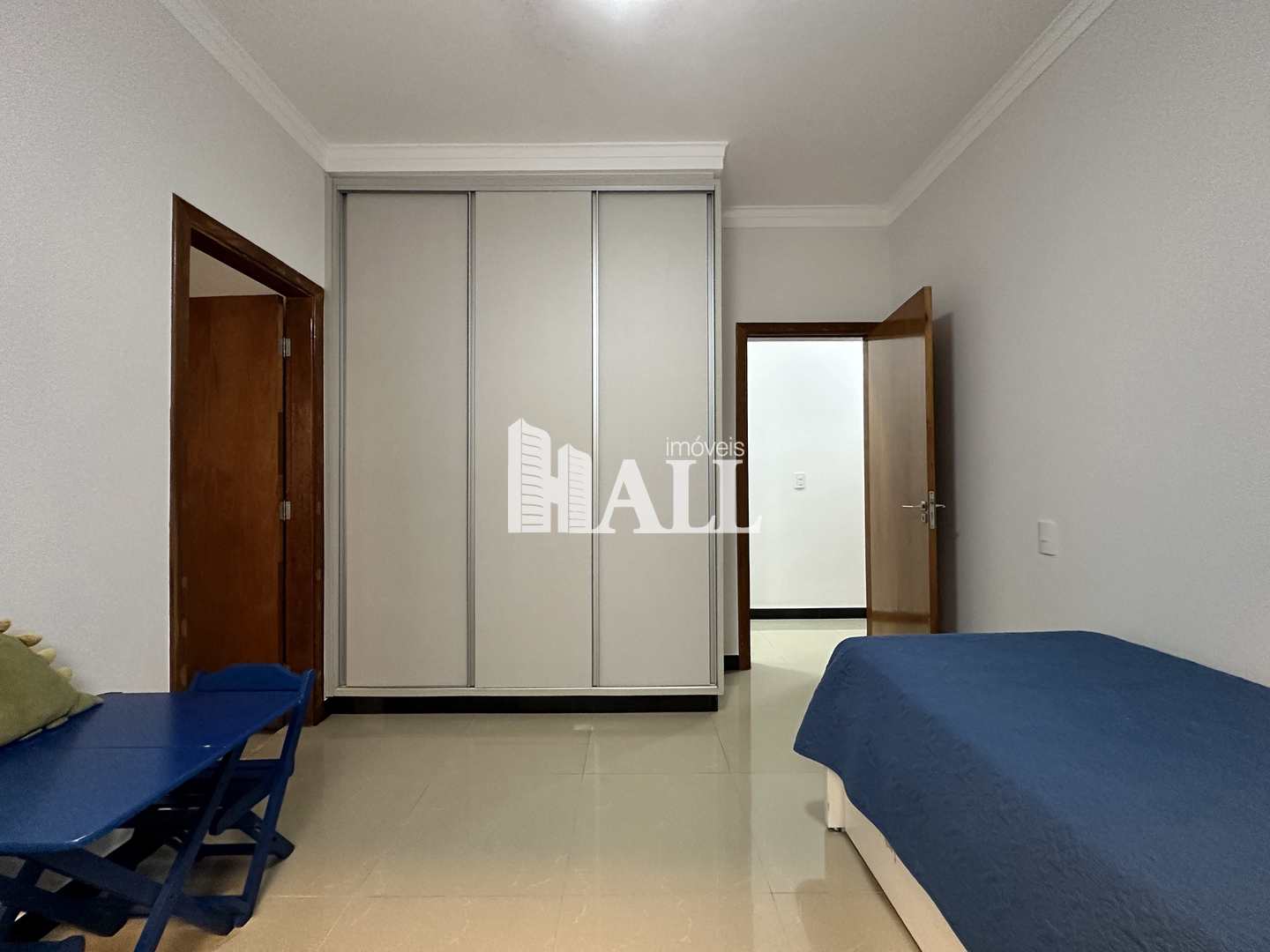 Casa de Condomínio à venda com 3 quartos, 216m² - Foto 10