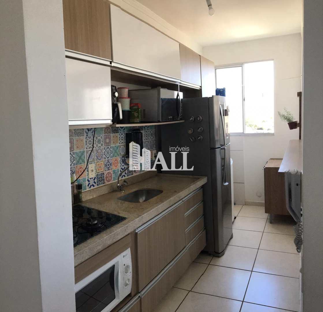 Apartamento à venda com 2 quartos, 48m² - Foto 3