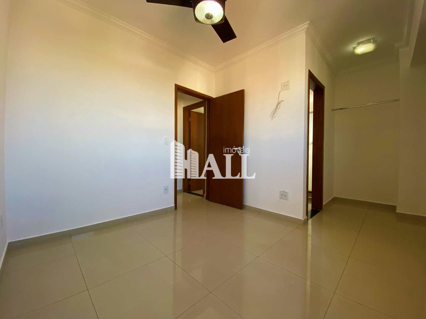 Apartamento à venda com 2 quartos, 65m² - Foto 6