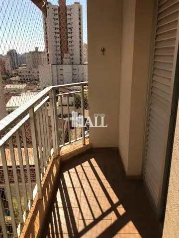 Apartamento à venda com 3 quartos, 139m² - Foto 2