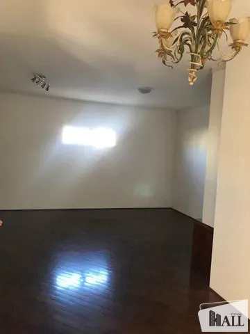 Apartamento à venda com 3 quartos, 139m² - Foto 3