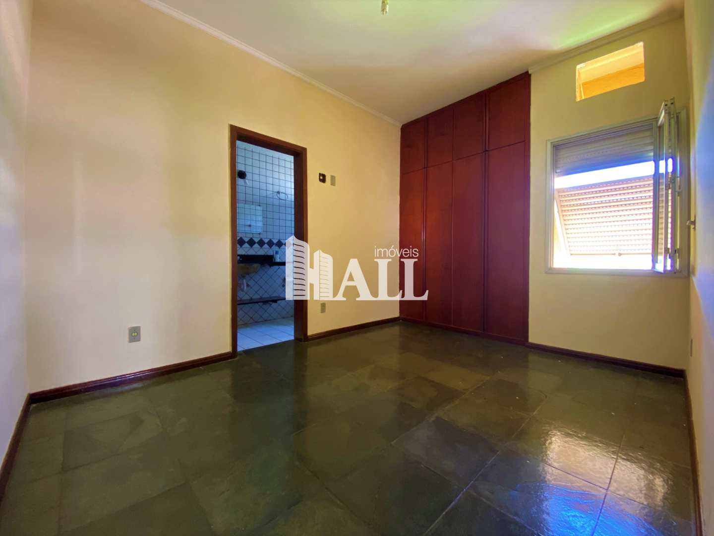 Apartamento à venda com 2 quartos, 75m² - Foto 6