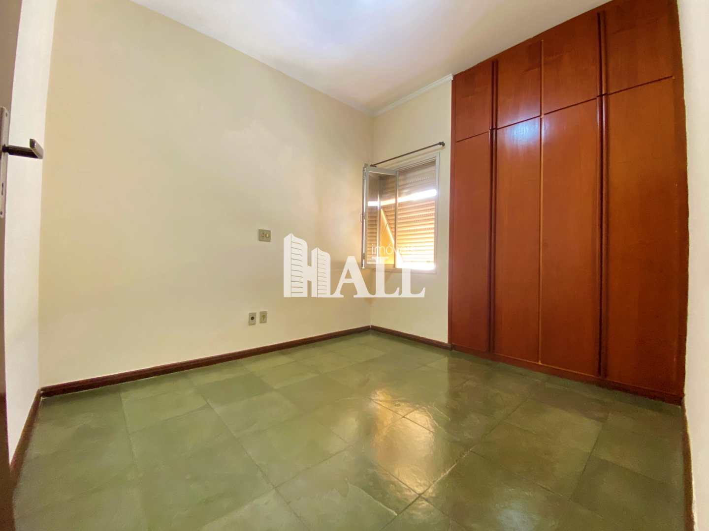 Apartamento à venda com 2 quartos, 75m² - Foto 5