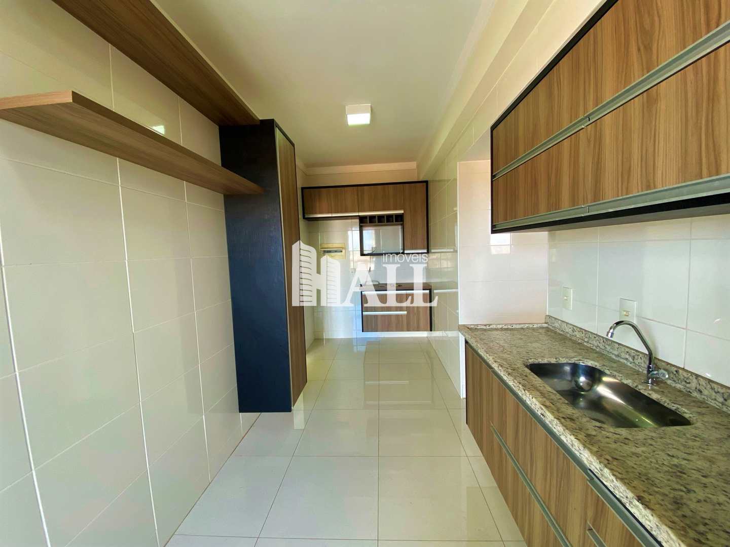 Apartamento à venda com 3 quartos, 81m² - Foto 3