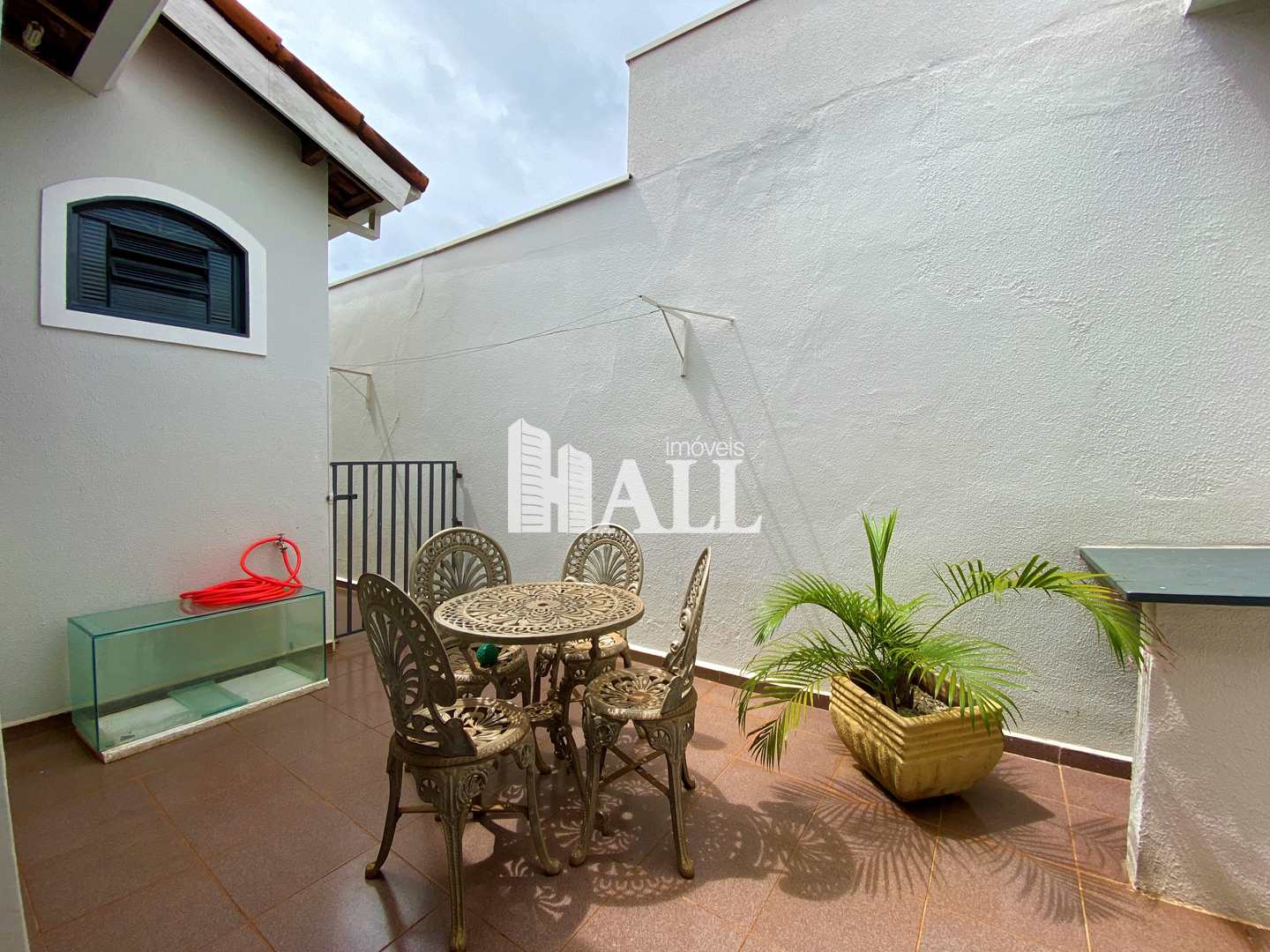 Casa à venda com 4 quartos, 150m² - Foto 18