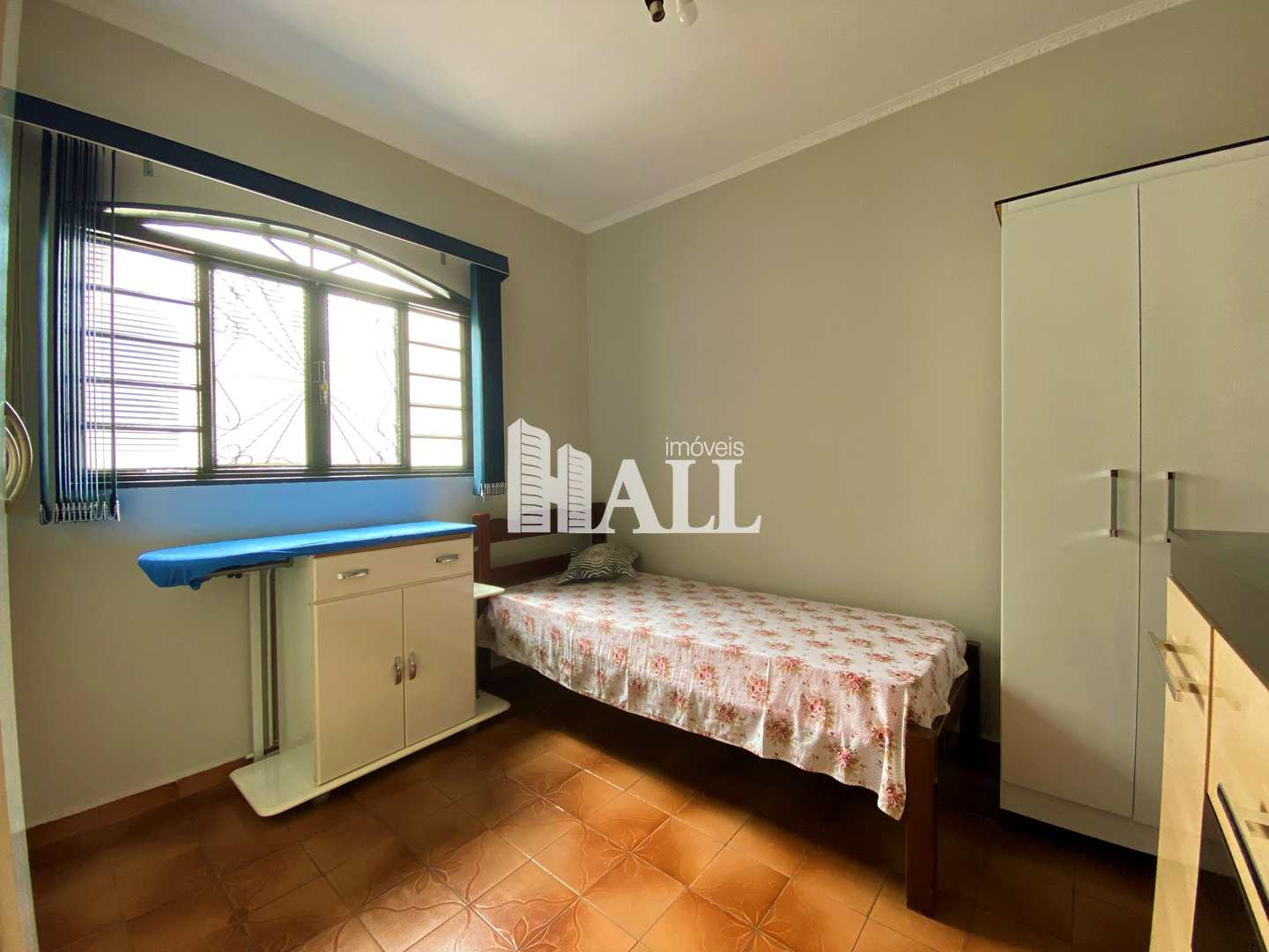 Casa à venda com 4 quartos, 150m² - Foto 14