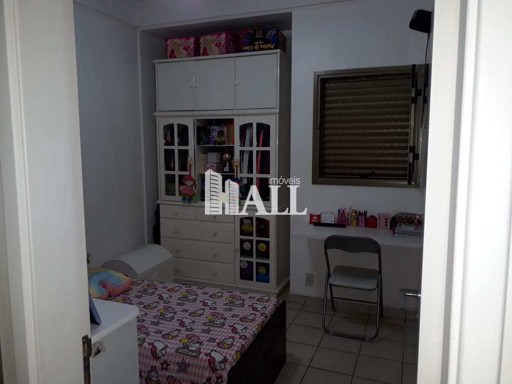 Apartamento à venda com 3 quartos, 90m² - Foto 4