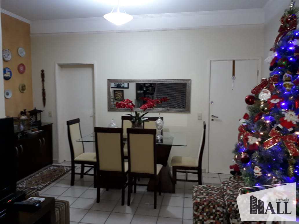 Apartamento à venda com 3 quartos, 90m² - Foto 1