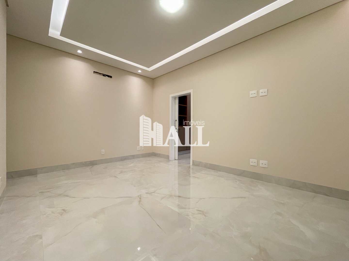 Casa de Condomínio à venda com 4 quartos, 355m² - Foto 17