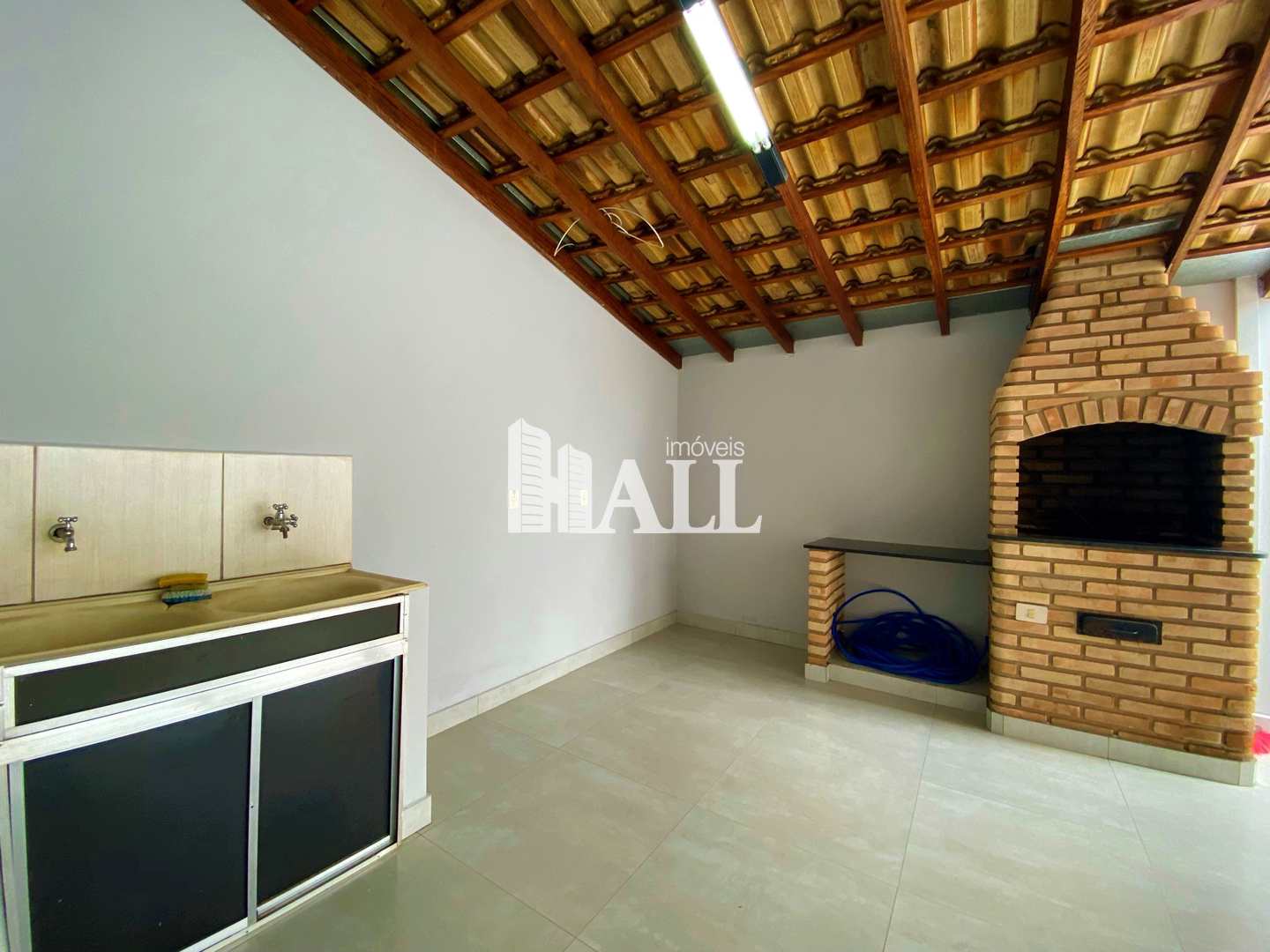 Casa à venda com 3 quartos, 150m² - Foto 12