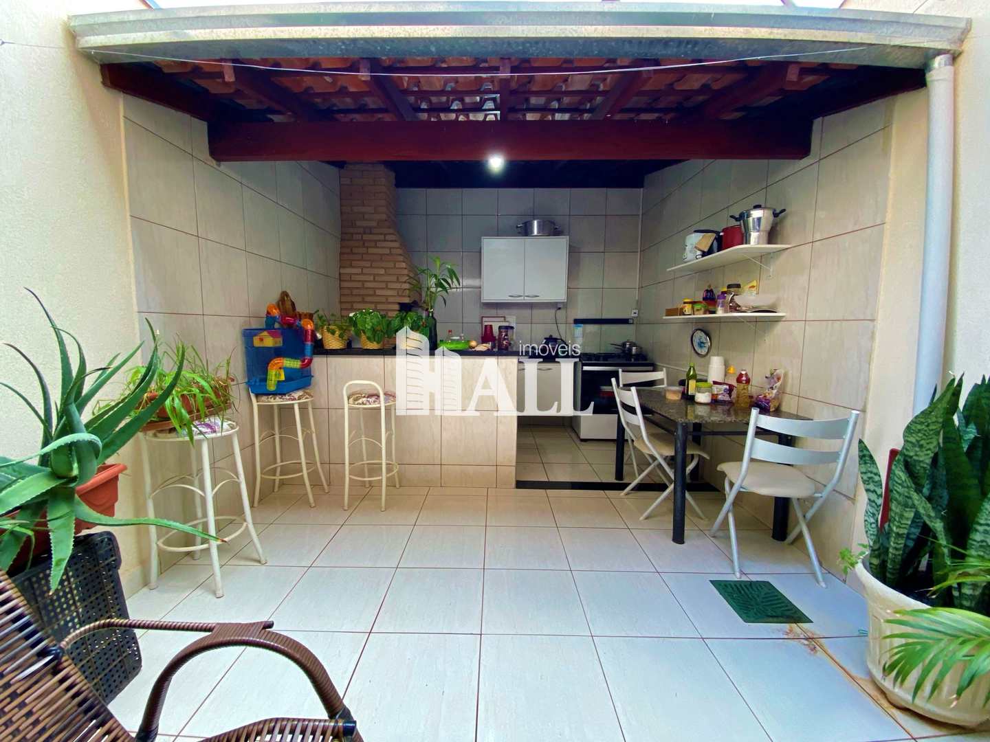 Casa de Condomínio à venda com 2 quartos, 70m² - Foto 2