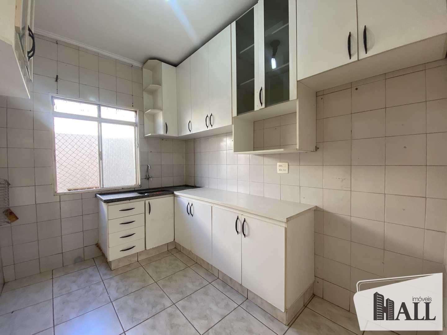 Apartamento à venda com 2 quartos, 65m² - Foto 4