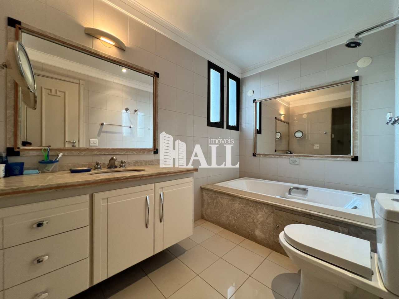 Apartamento com 3 quartos à venda, 217m² — foto 18 de 52