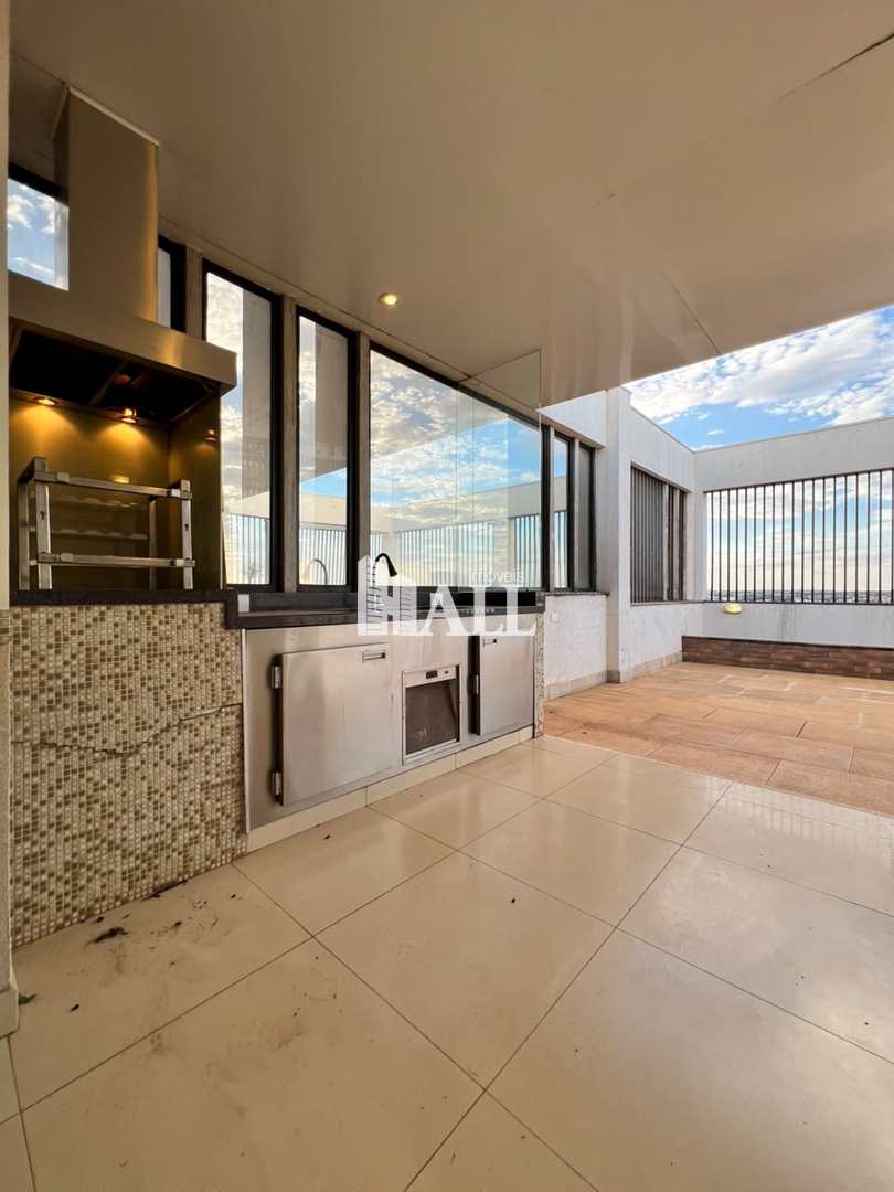 Apartamento com 3 quartos à venda, 217m² — foto 32 de 52