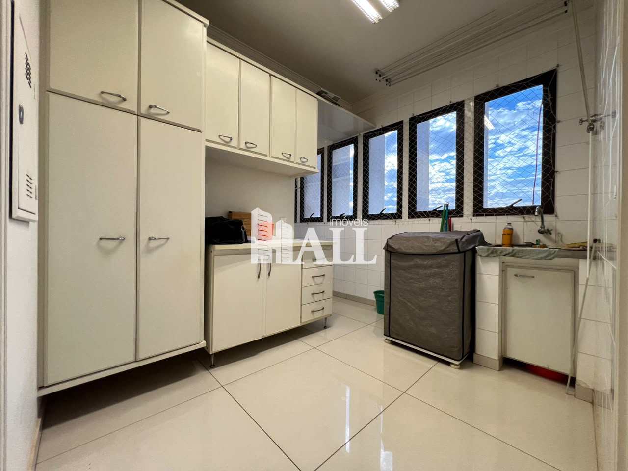 Apartamento com 3 quartos à venda, 217m² — foto 9 de 52