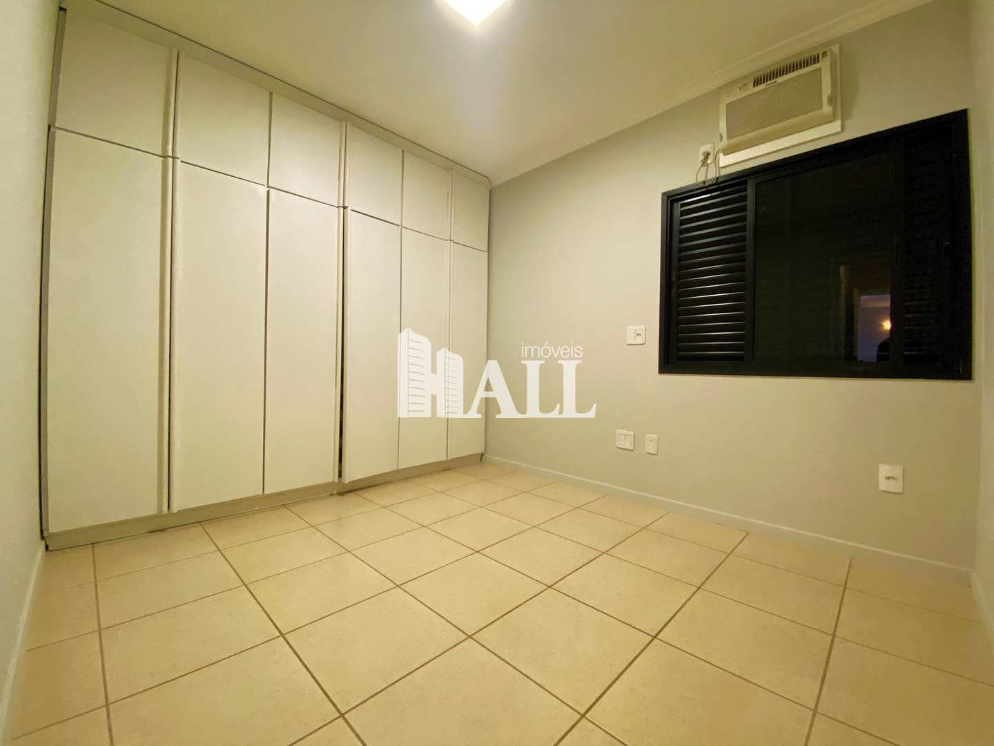 Apartamento à venda com 3 quartos, 127m² - Foto 10