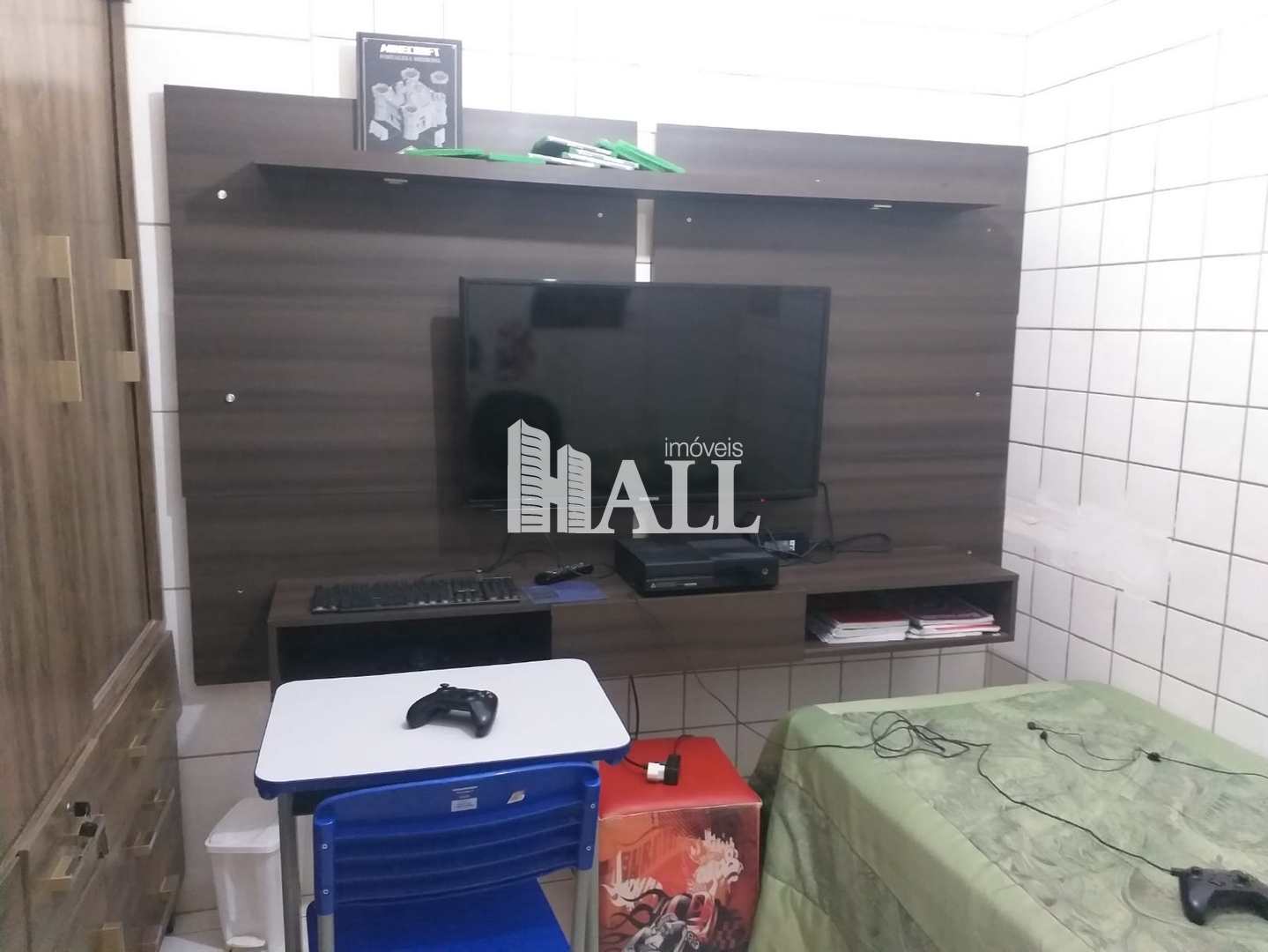 Casa de Condomínio à venda com 2 quartos, 80m² - Foto 1