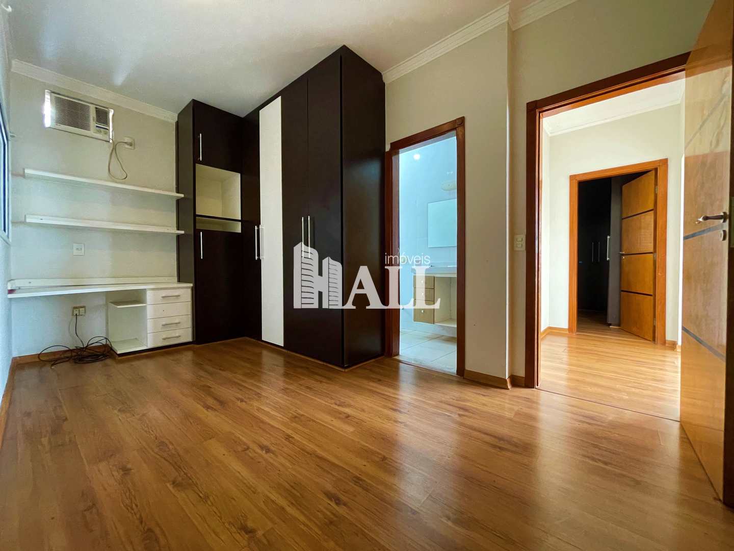 Casa de Condomínio à venda com 3 quartos, 400m² - Foto 9