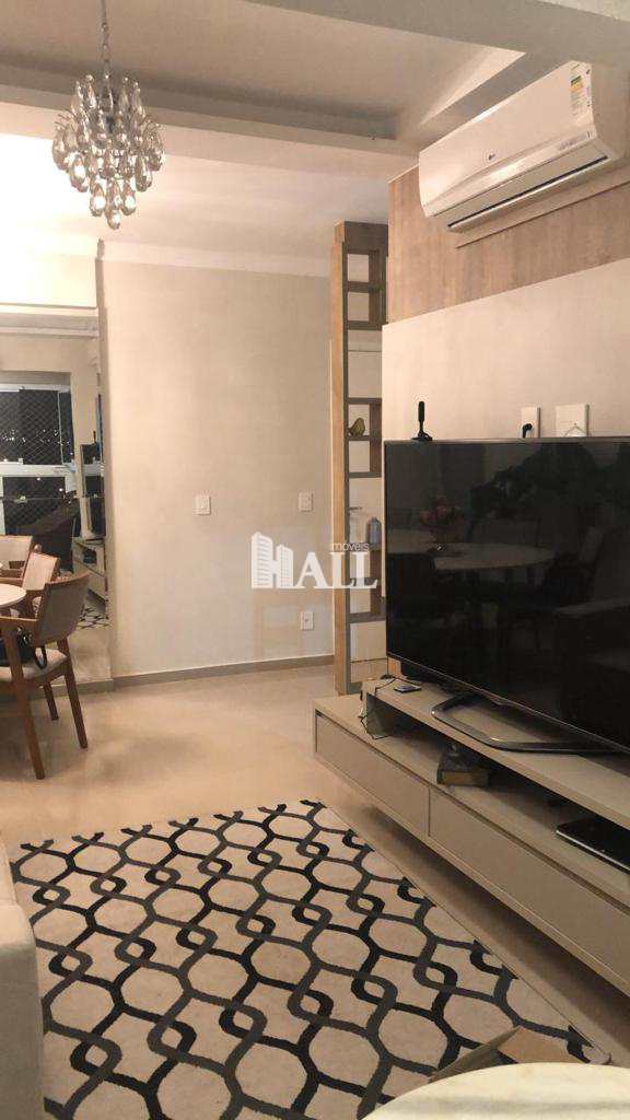 Apartamento à venda com 2 quartos, 67m² - Foto 1