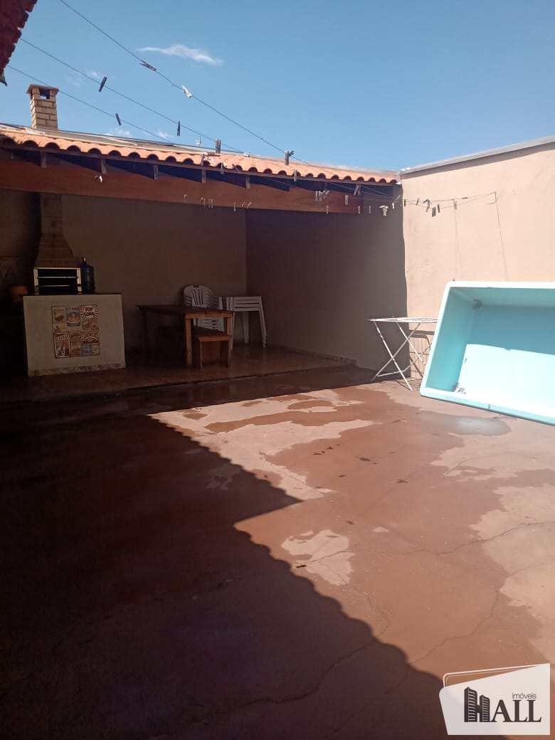 Casa à venda com 2 quartos, 150m² - Foto 6