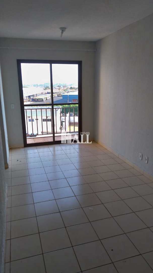 Apartamento à venda com 2 quartos, 60m² - Foto 1