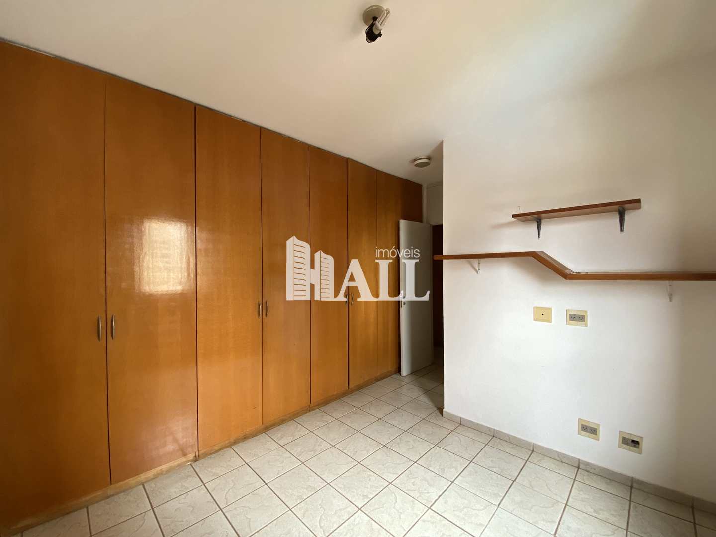 Apartamento à venda com 6 quartos, 200m² - Foto 19