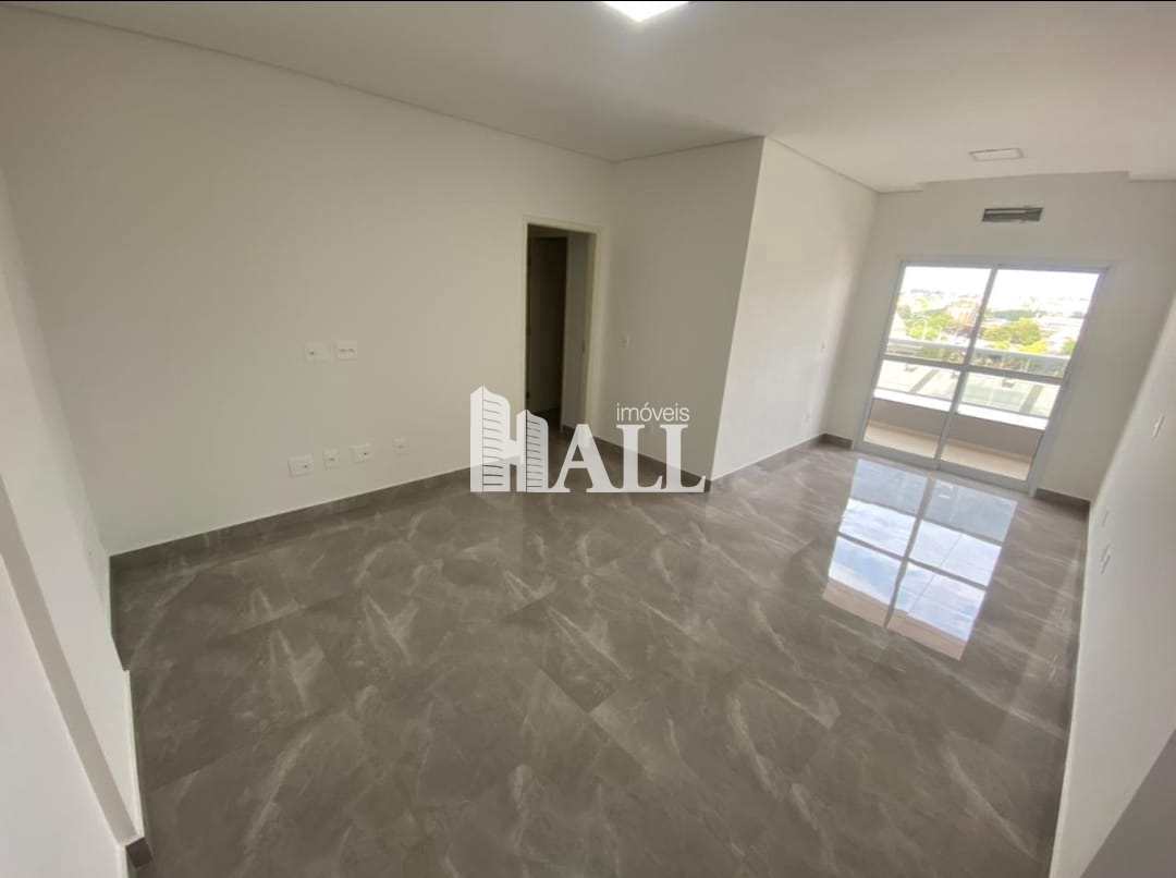 Apartamento à venda com 3 quartos, 80m² - Foto 1