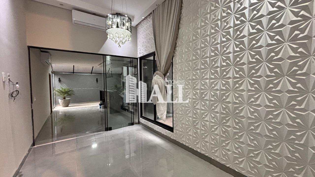 Casa com 3 quartos à venda, 120m² — foto 3 de 33