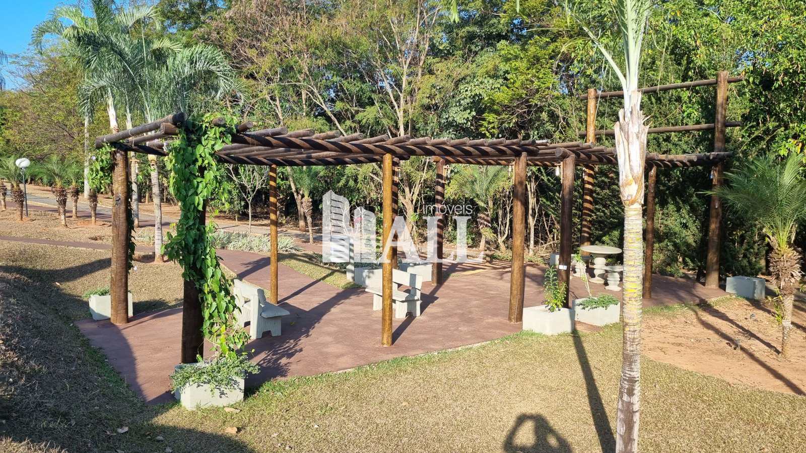 Casa com 3 quartos à venda, 120m² — foto 20 de 33