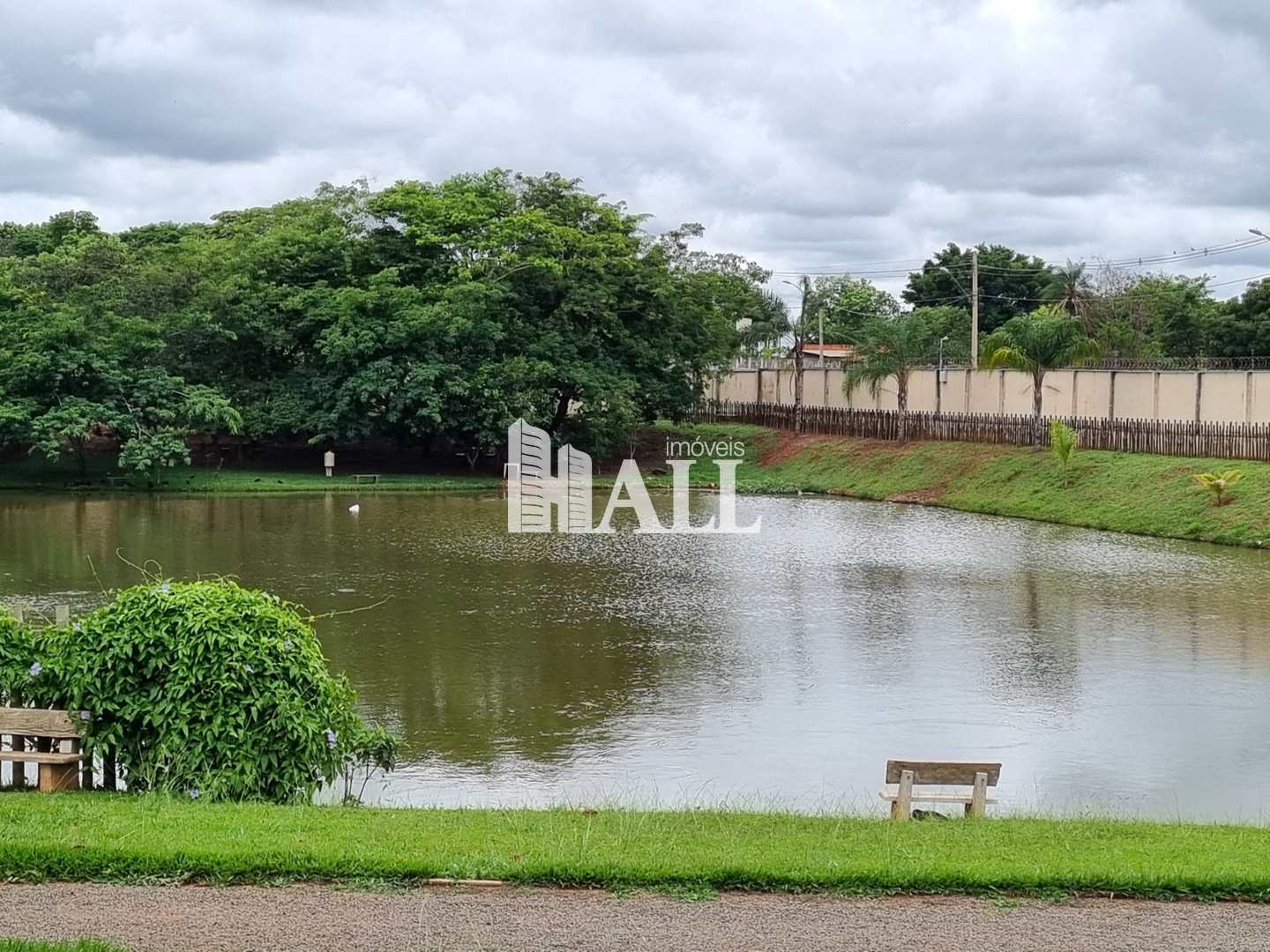 Casa com 3 quartos à venda, 120m² — foto 27 de 33