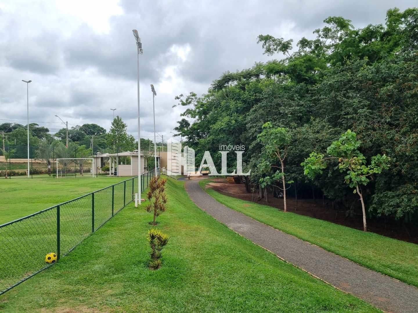 Casa com 3 quartos à venda, 120m² — foto 17 de 33