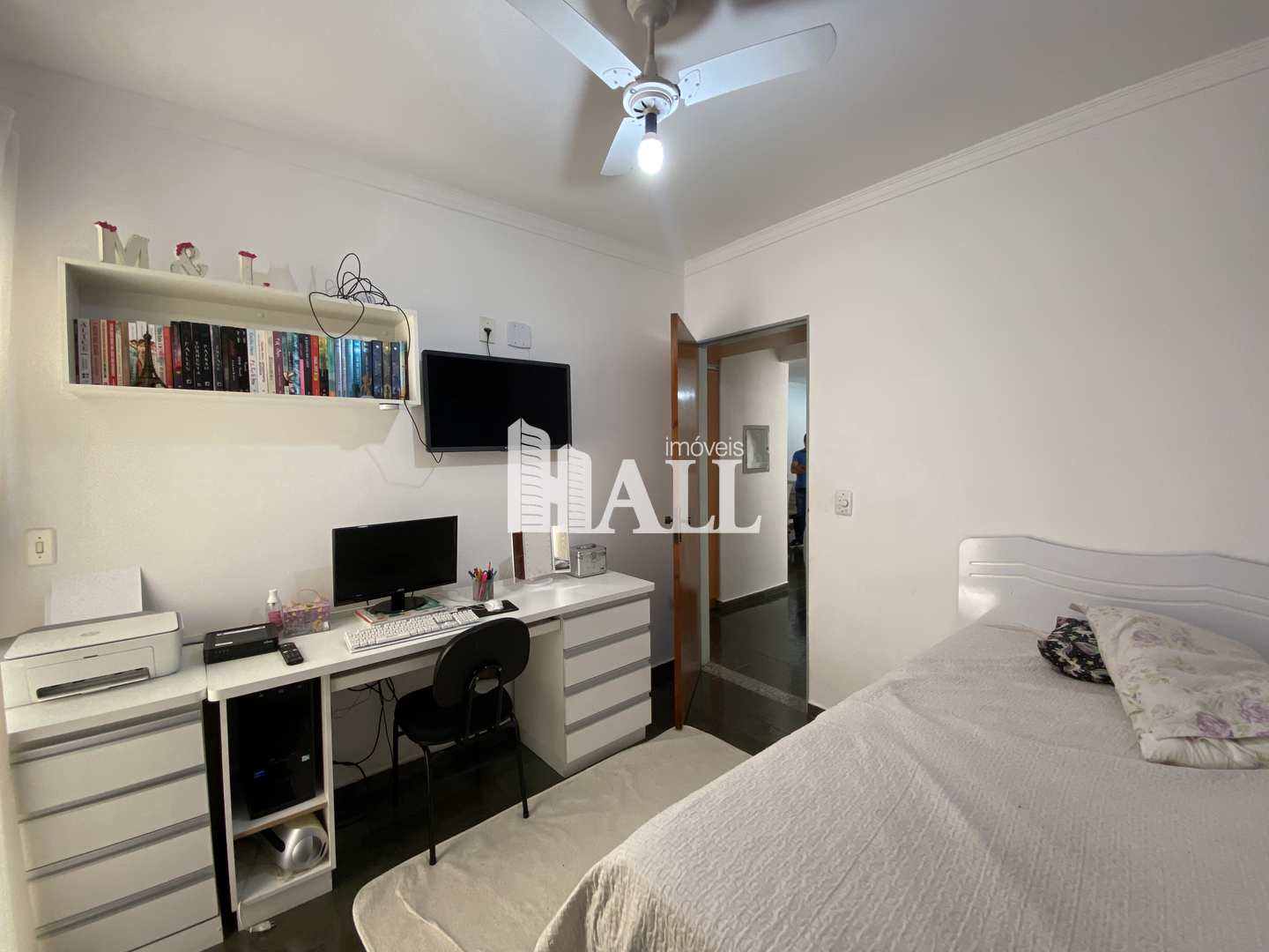 Apartamento à venda com 2 quartos, 70m² - Foto 7