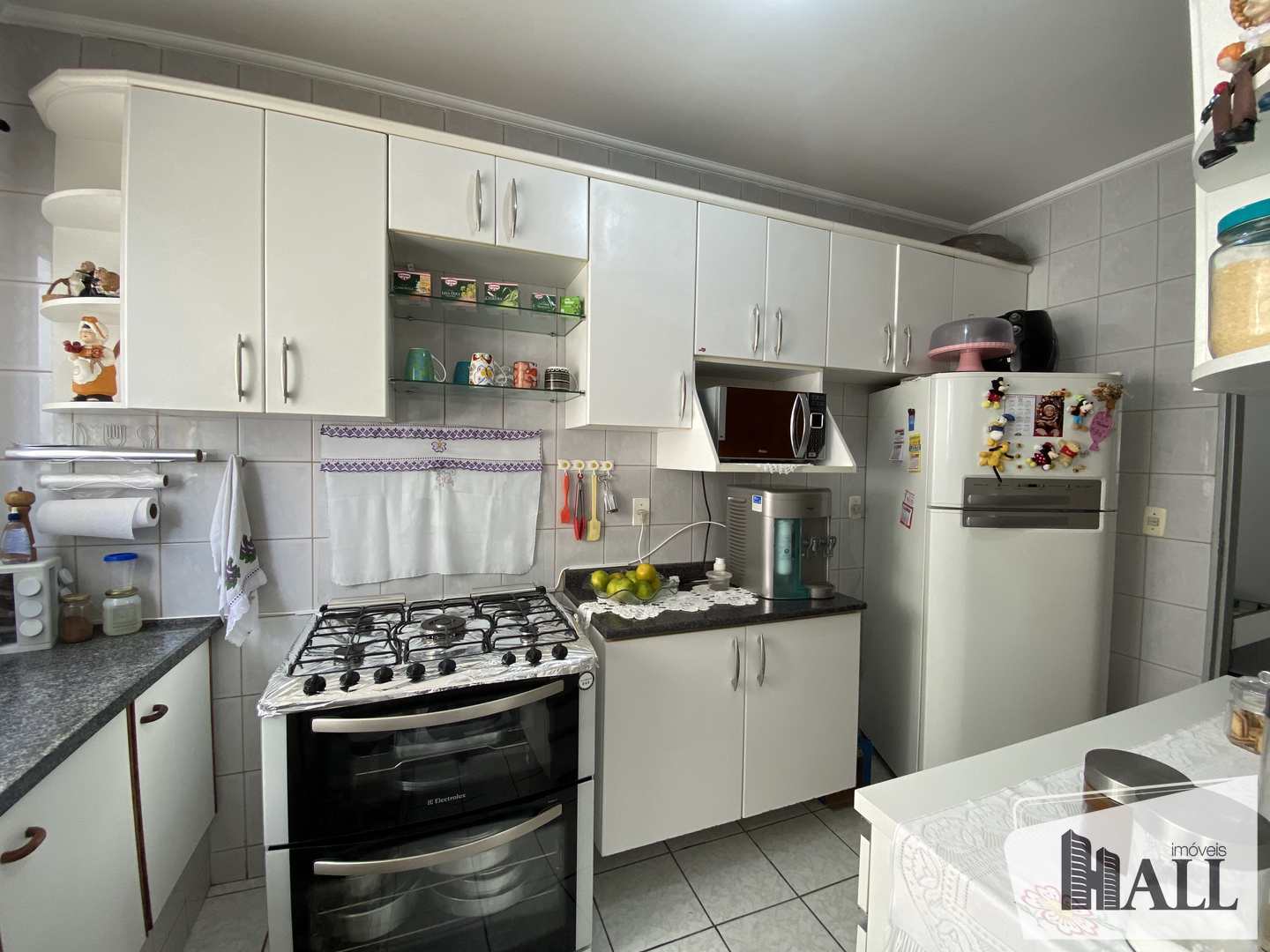 Apartamento à venda com 2 quartos, 70m² - Foto 11