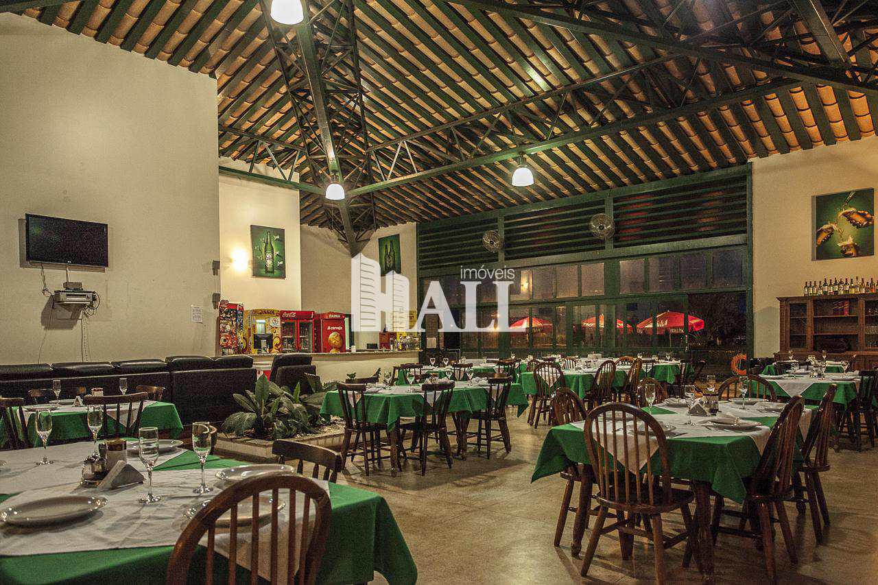 Casa com 4 quartos à venda, 390m² — foto 37 de 44