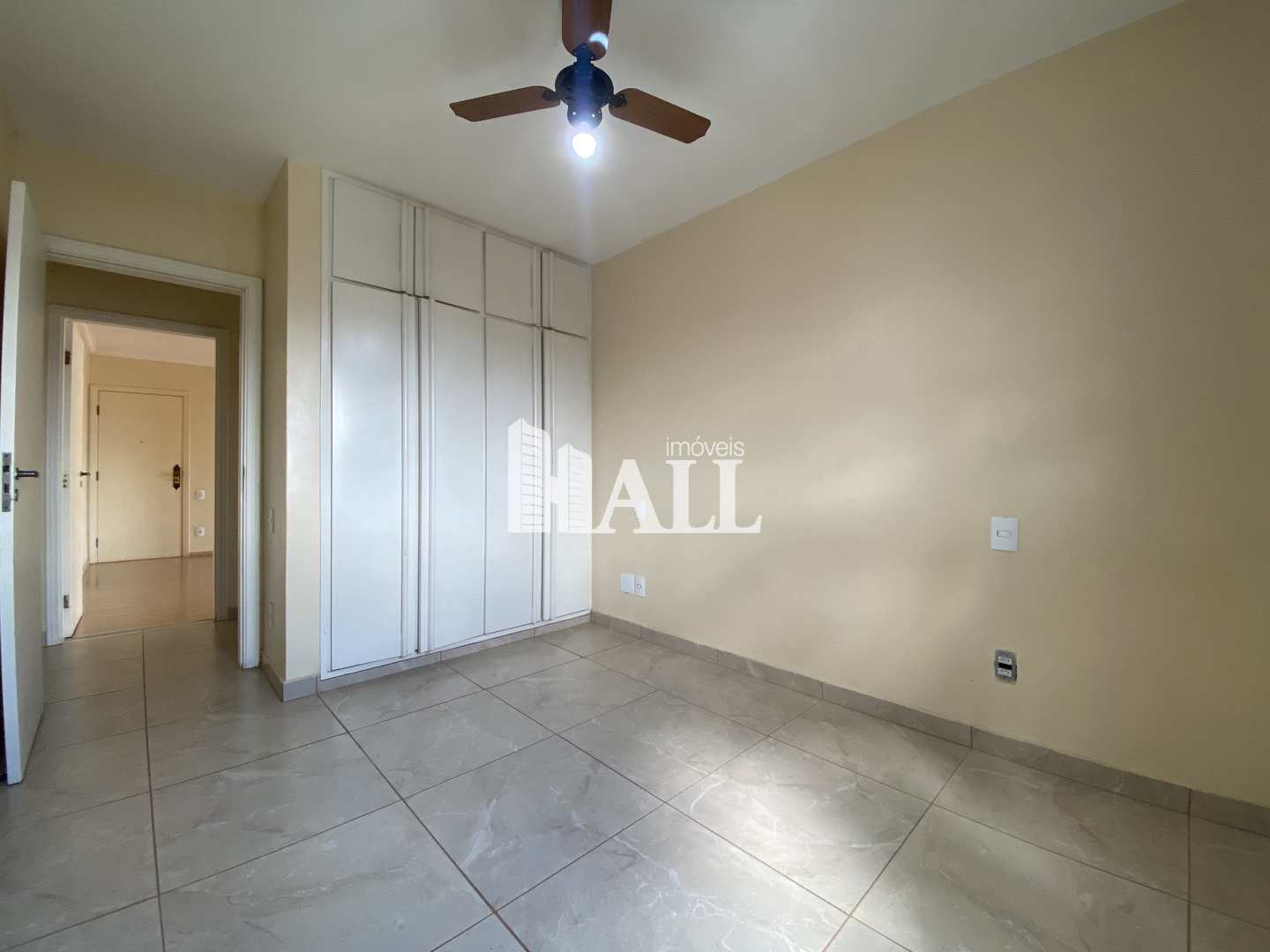 Apartamento à venda com 4 quartos, 150m² - Foto 12