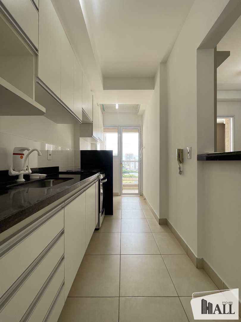 Apartamento à venda com 2 quartos, 64m² - Foto 13