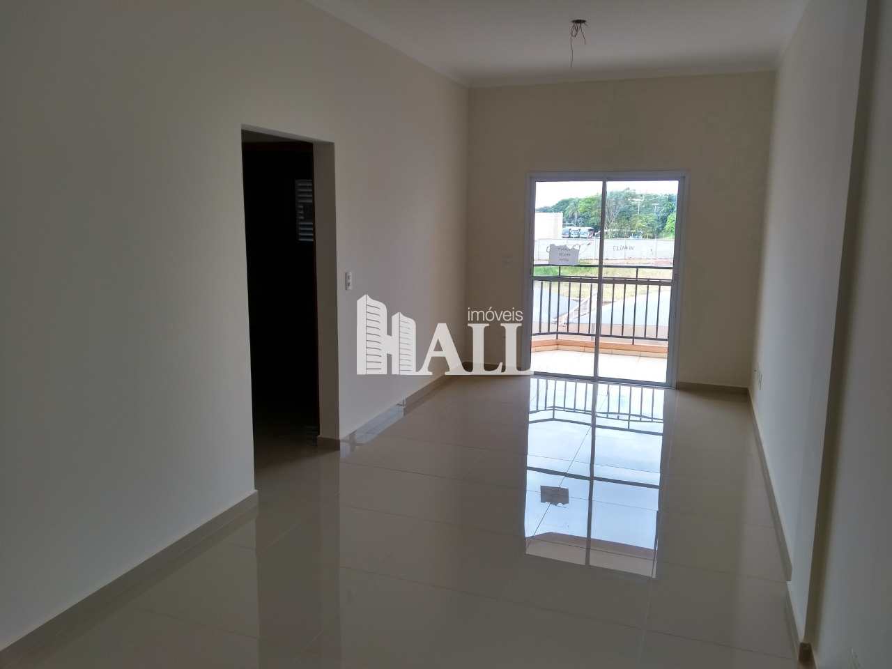 Apartamento à venda com 2 quartos, 82m² - Foto 1