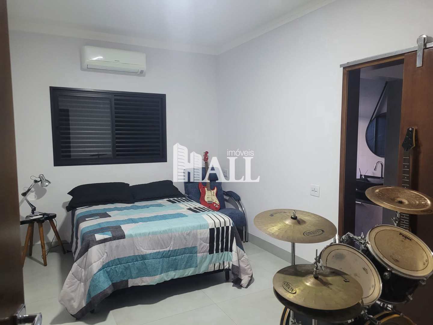 Casa de Condomínio à venda com 3 quartos, 330m² - Foto 29