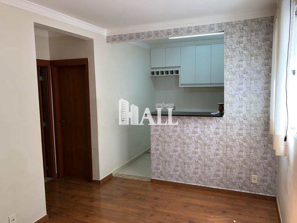 Apartamento à venda com 2 quartos, 67m² - Foto 1