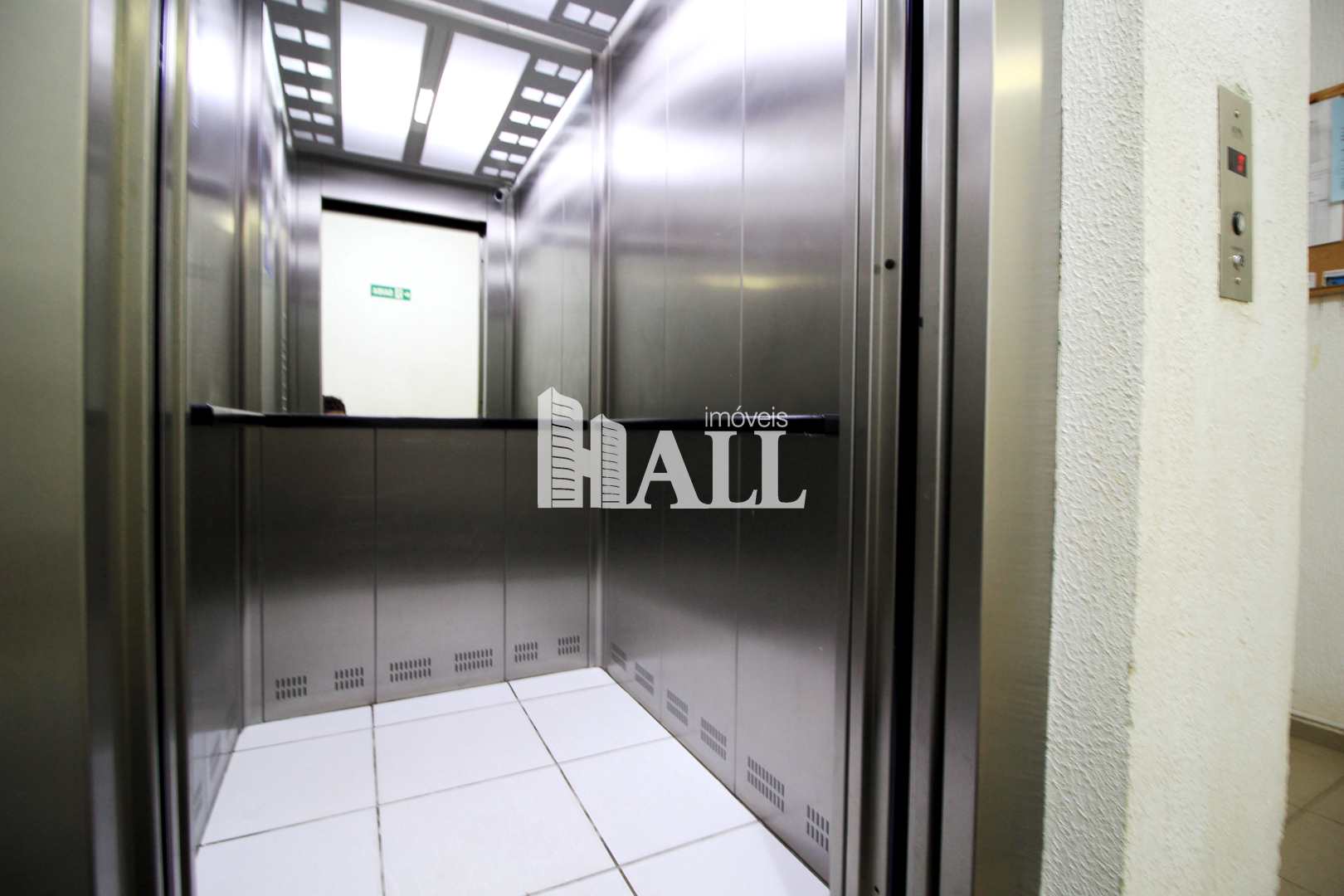 Apartamento à venda com 2 quartos, 44m² - Foto 9