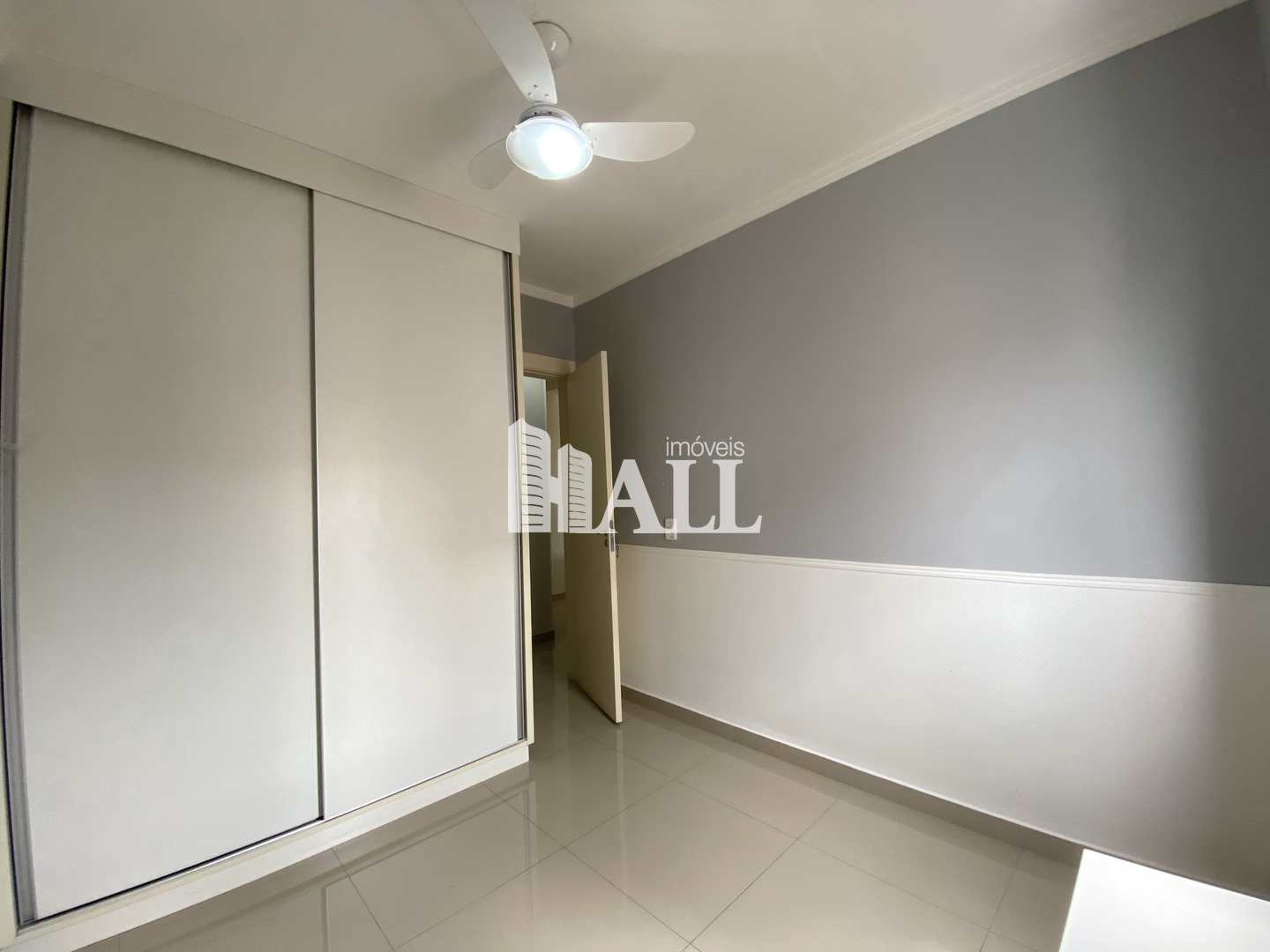 Apartamento à venda com 2 quartos, 50m² - Foto 11