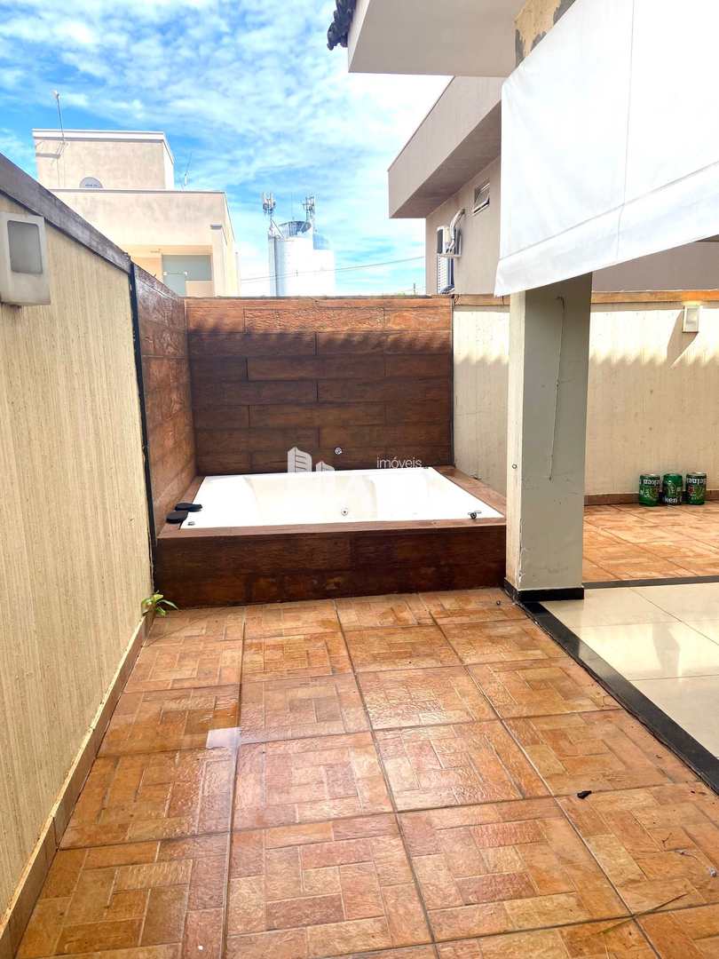 Casa de Condomínio à venda com 3 quartos, 319m² - Foto 19