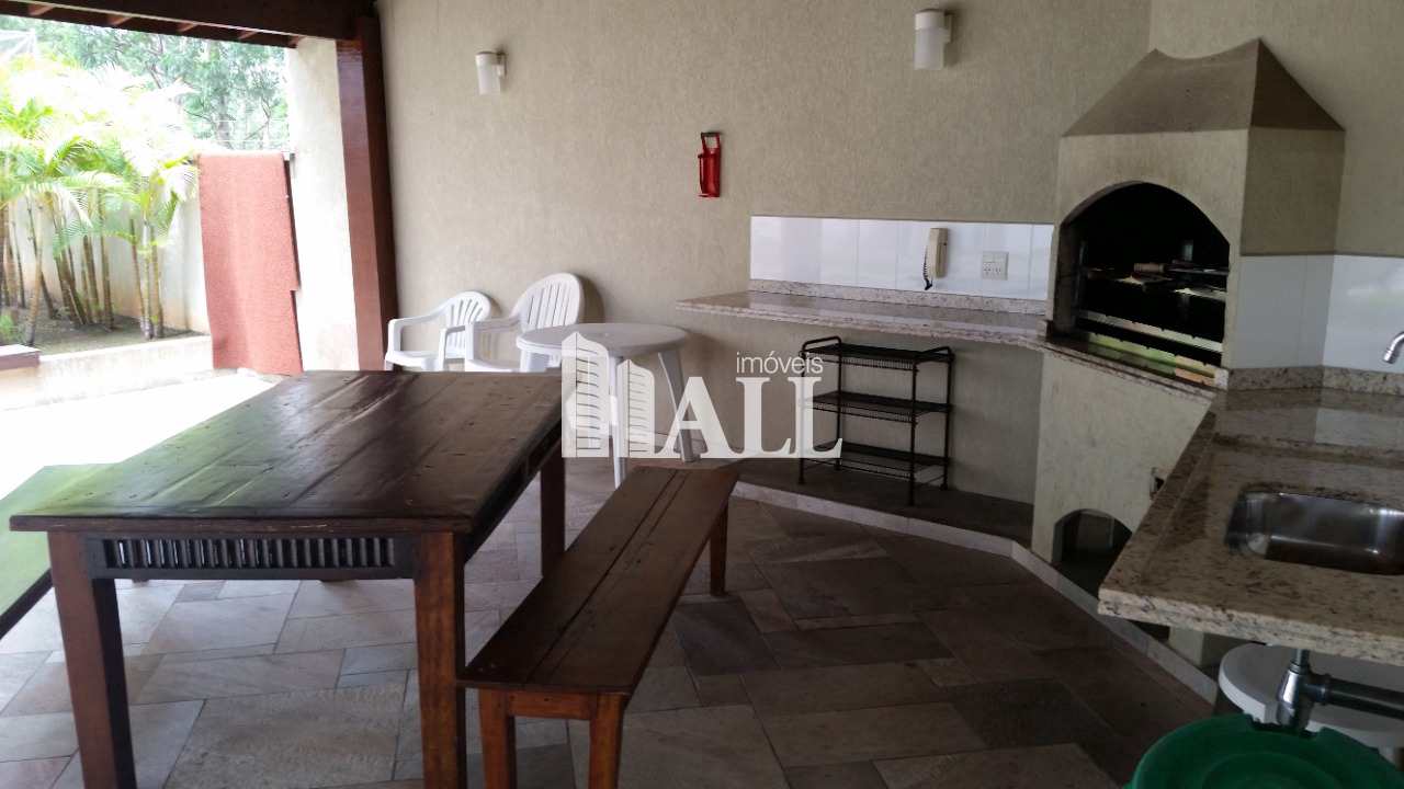 Apartamento à venda com 2 quartos, 65m² - Foto 4