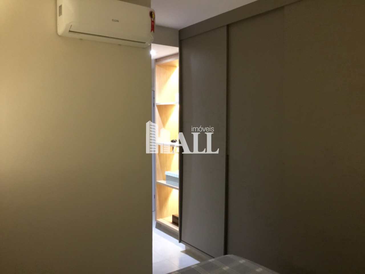 Apartamento à venda com 3 quartos, 115m² - Foto 19