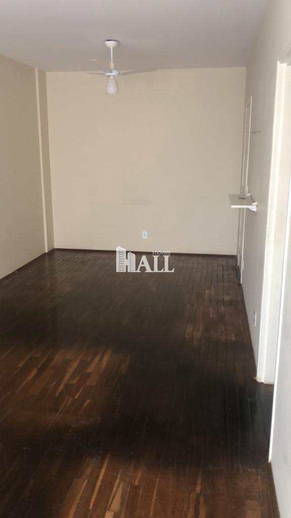 Apartamento à venda com 3 quartos, 105m² - Foto 2