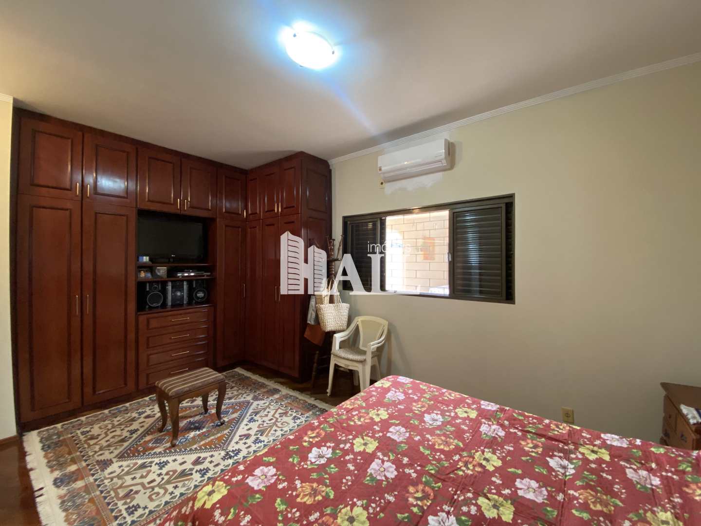 Casa à venda com 3 quartos, 200m² - Foto 7