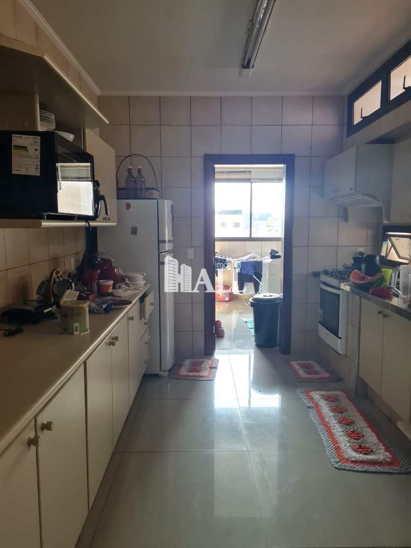 Apartamento à venda com 3 quartos, 250m² - Foto 14